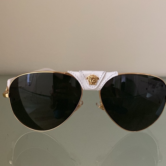 New Versace Women’s Sunglasses main image 5